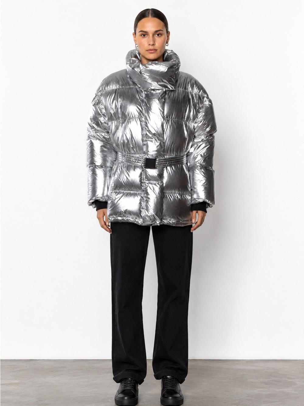 Perfect Moment Metallic Silver Puffer Coat with Belt Ski Vacation Holiday